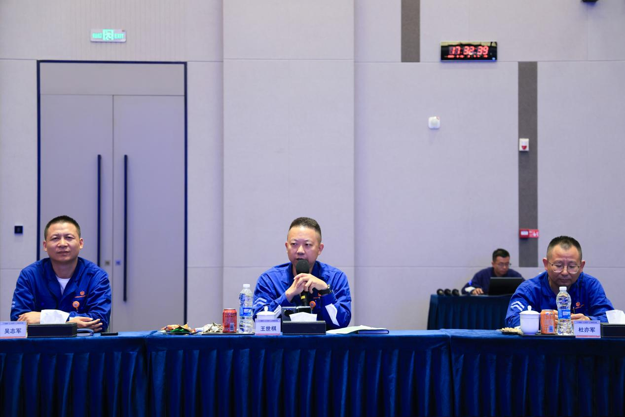 54bfcc915dc80e9a0474422defe4f56d.png 54bfcc915dc80e9a0474422defe4f56d.png